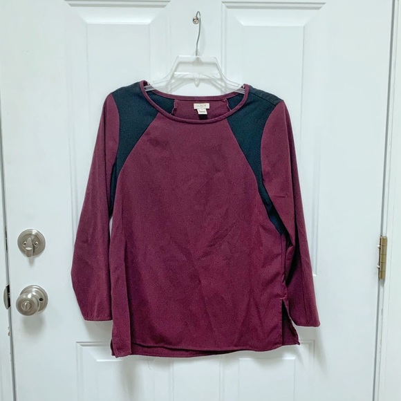 J Crew Maroon Contrast Shoulder Crepe Blou… - Picture 2 of 4